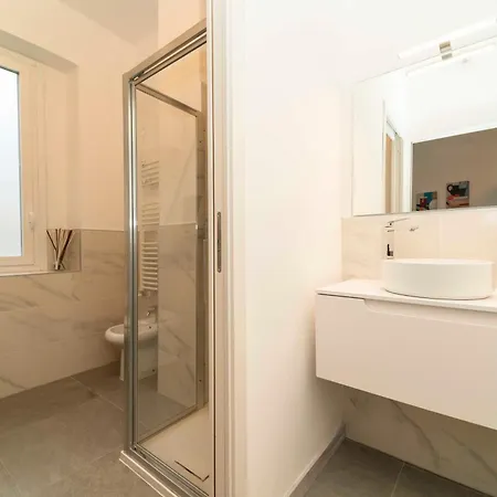 1 B&business - 50 Mt Dalle Molinette, 300 Mt Da Metro Spezia, 1k M Da Lingotto Fiere Apartment