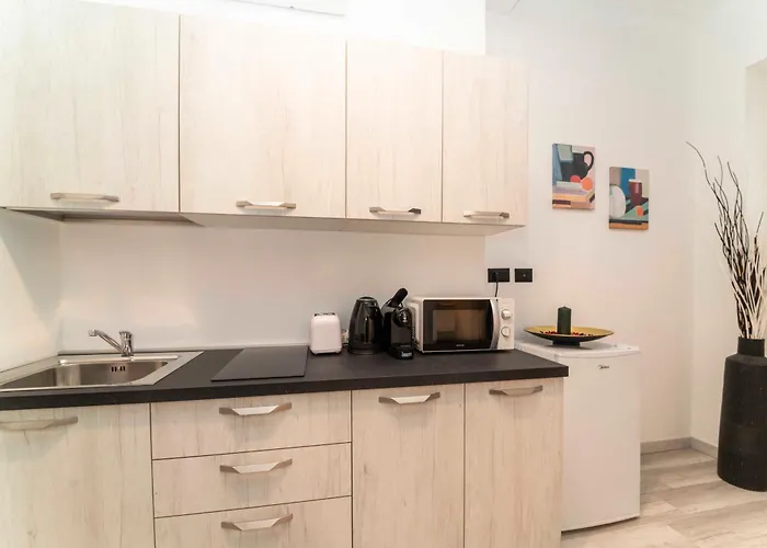 Διαμέρισμα Homely Business 1 *